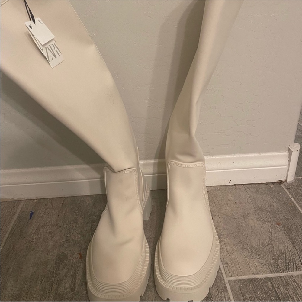 Zara flat lug platform boots